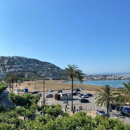 Primera Linea De Mar Y Playa Росас Экстерьер фото